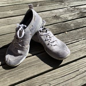 Infinity Cheer Shoes!!